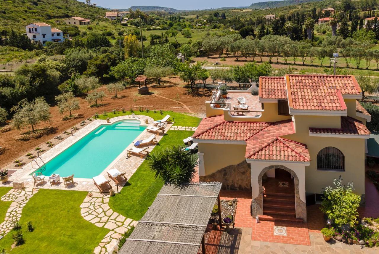Villa Saige , Piscina Ad Uso Esclusivo, Con Idromassaggio Alghero Exterior photo