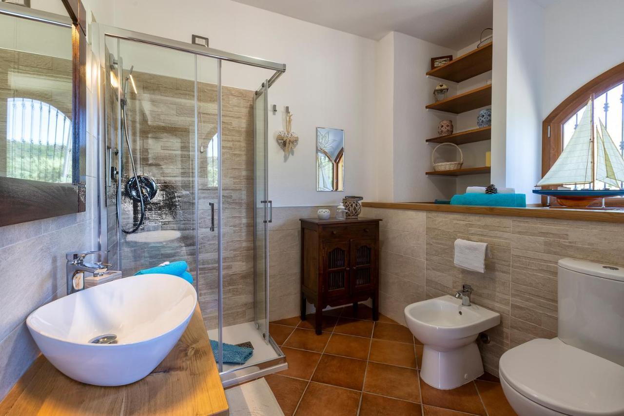 Villa Saige , Piscina Ad Uso Esclusivo, Con Idromassaggio Alghero Exterior photo
